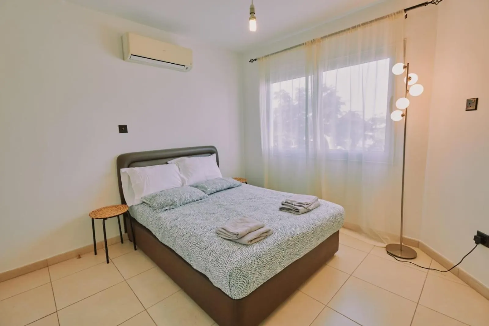 Rosam Seaview Holiday Apartment 아이아 나파